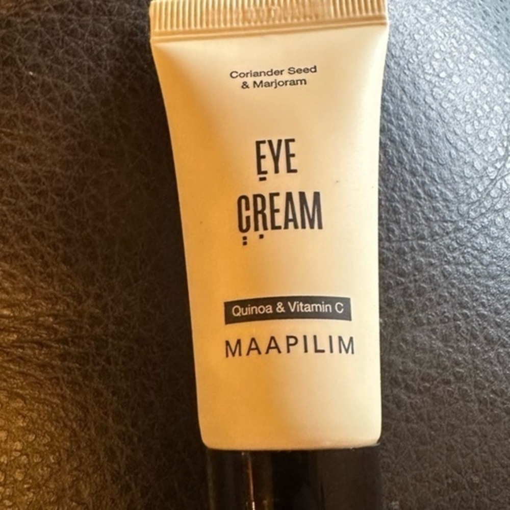 Maapilim Quinoa & Vitamin C Eye Cream 15mL